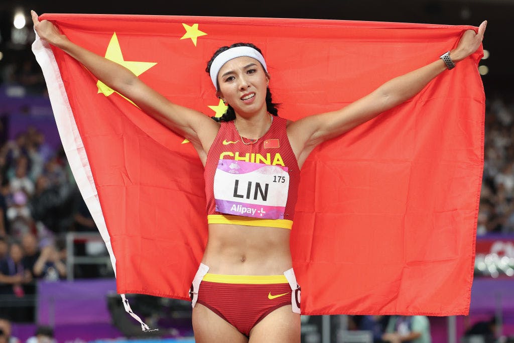 亚历克斯